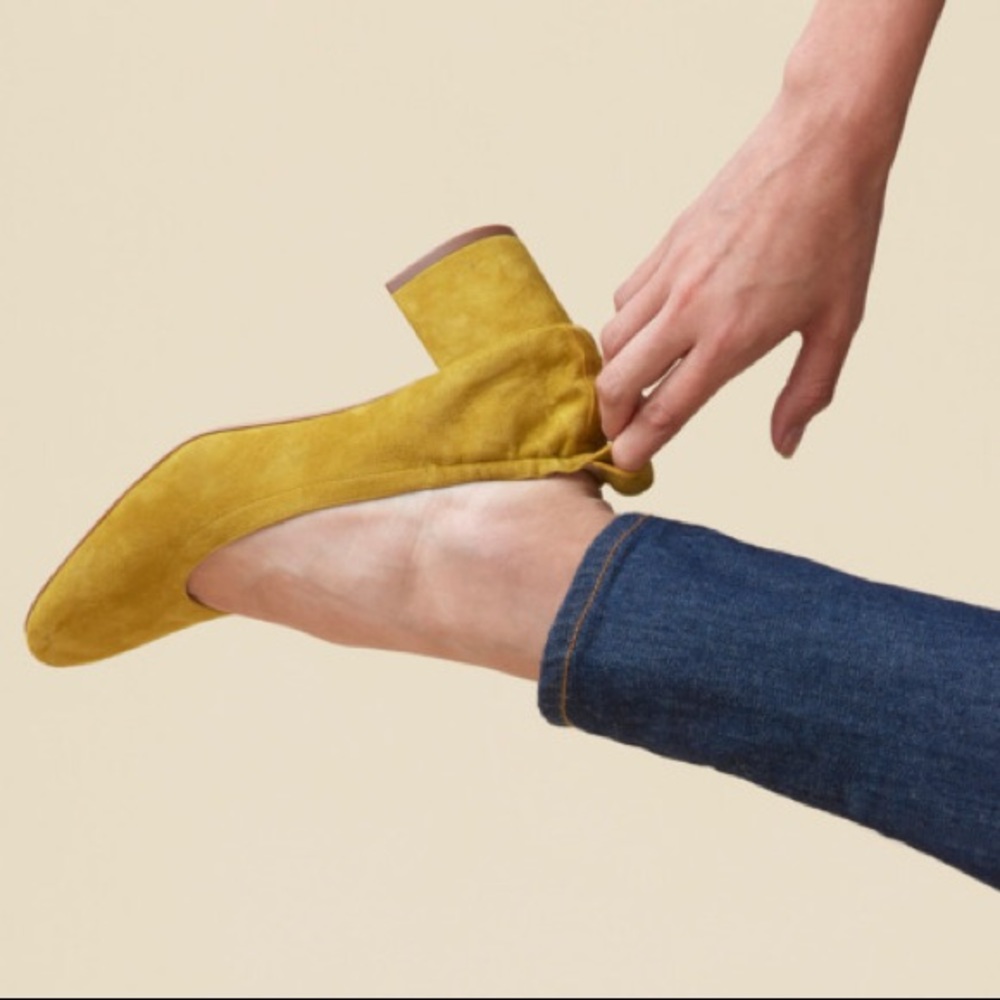 Everlane Day Heel in Mustard Size 9.5